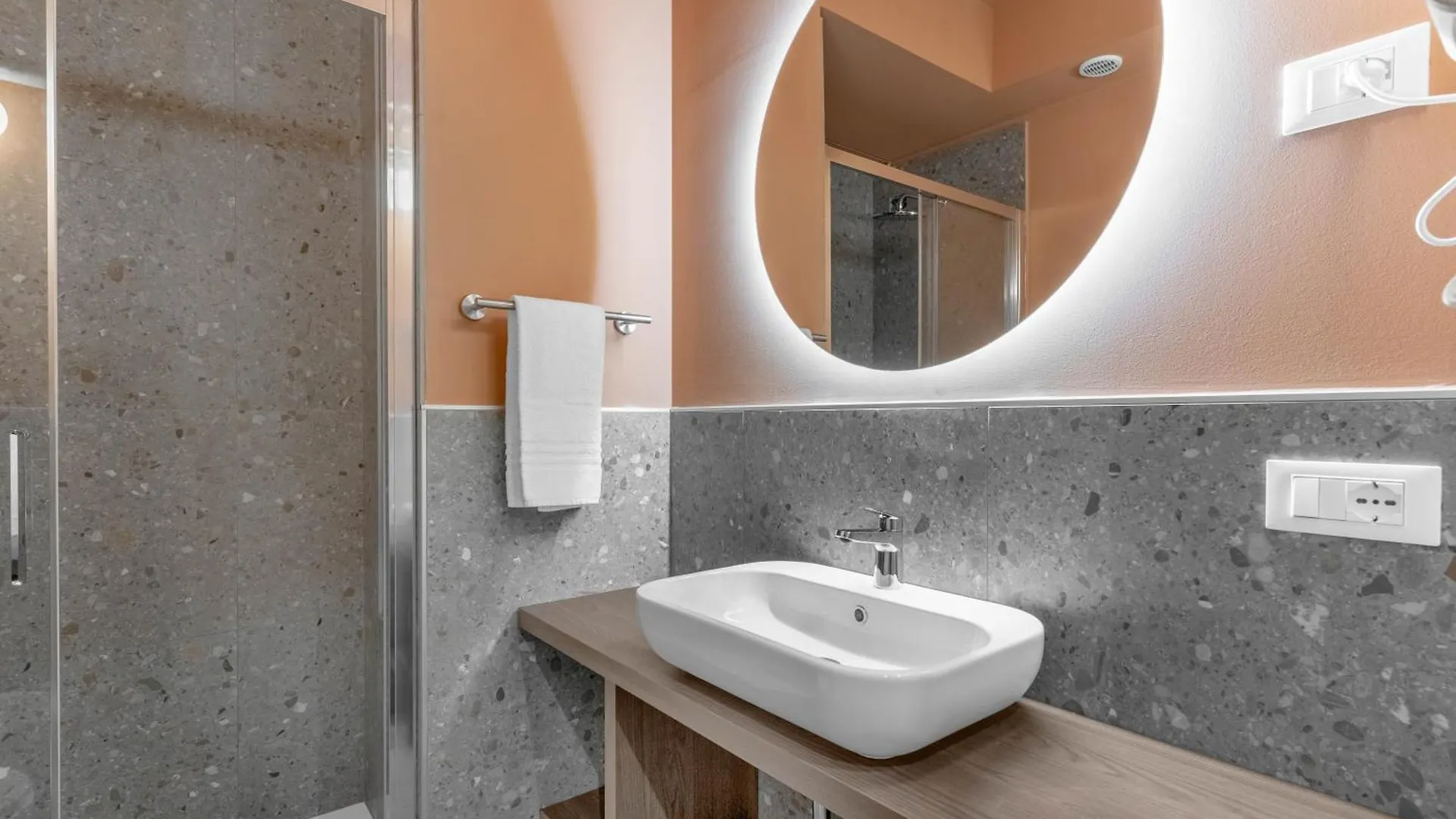 Hotel Torriani Suites Foresteria Lombarda Milan Italy