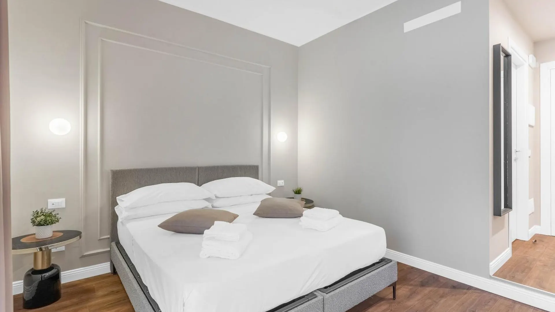 Torriani Suites Foresteria Lombarda Milan 0*,  Italy