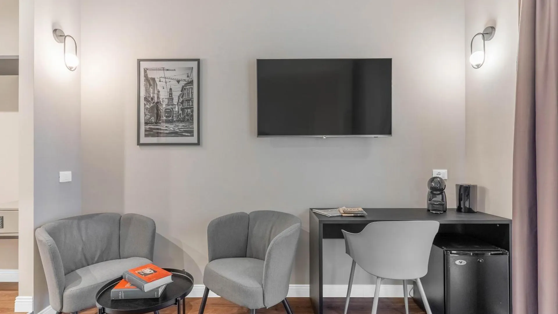 Torriani Suites Foresteria Lombarda Milan 0*,  Italy