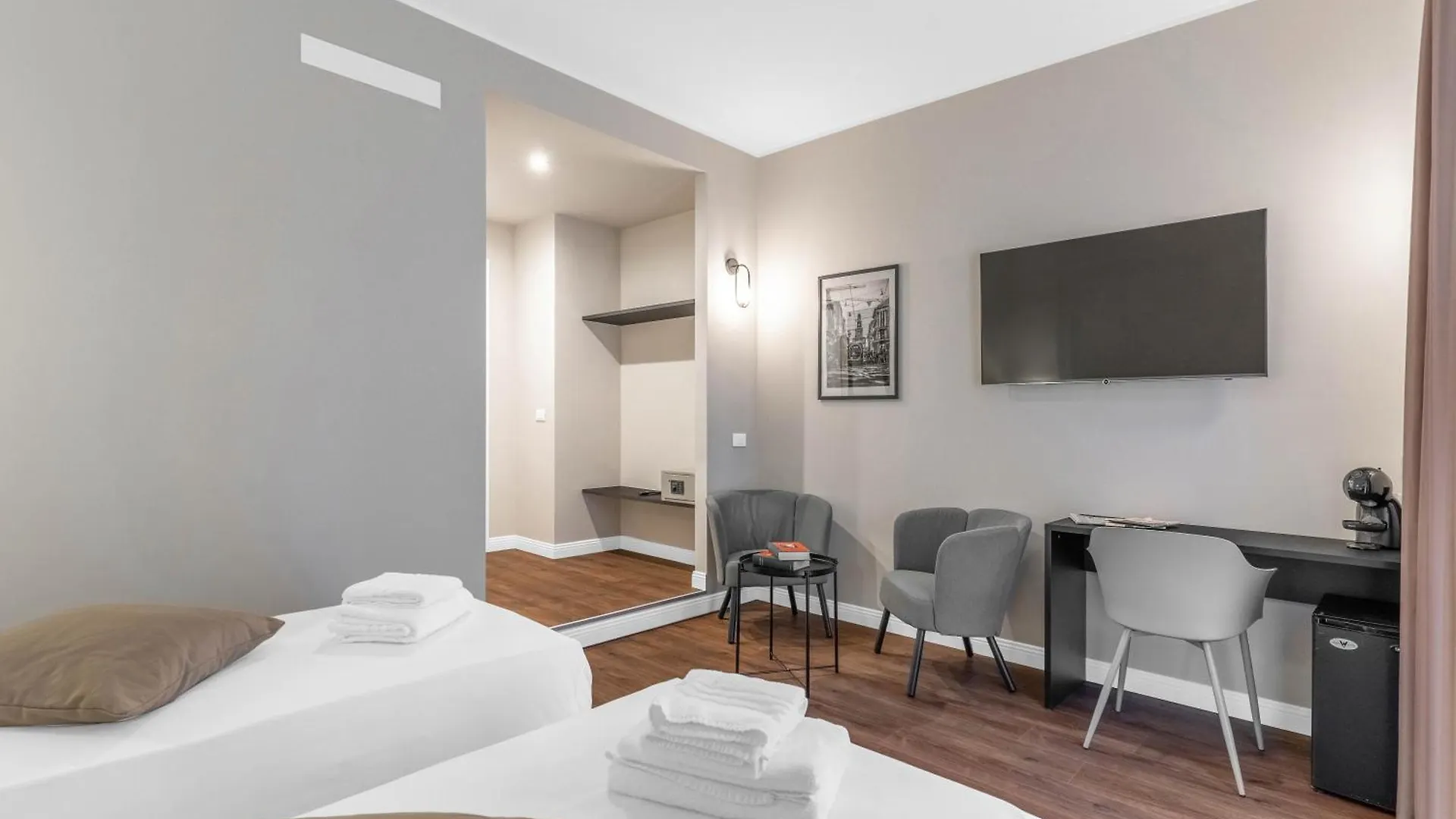 Torriani Suites Foresteria Lombarda Milan Italy